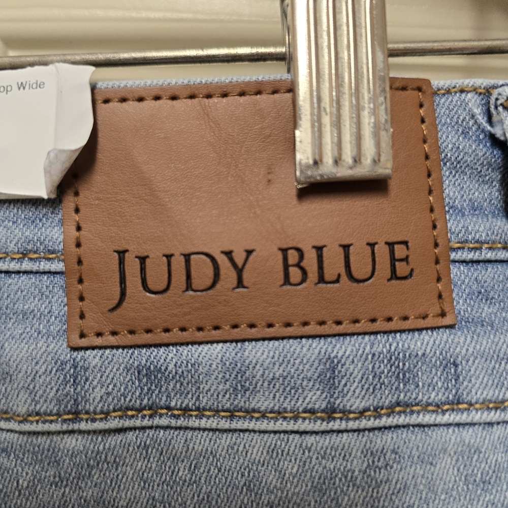 The Oakley from Judy Blue: High-Rise Cooling, Double Waistband NWT Sz14 - Picture 10 of 17